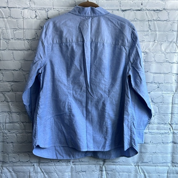 Talbots Fleur De Lis Rhinestone Oxford blue button down Shirt woman’s size 16 P - Picture 3 of 3